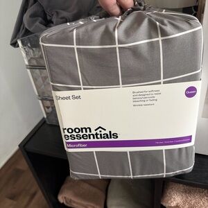 Room Essentials Gray Microfiber Sheet Set
